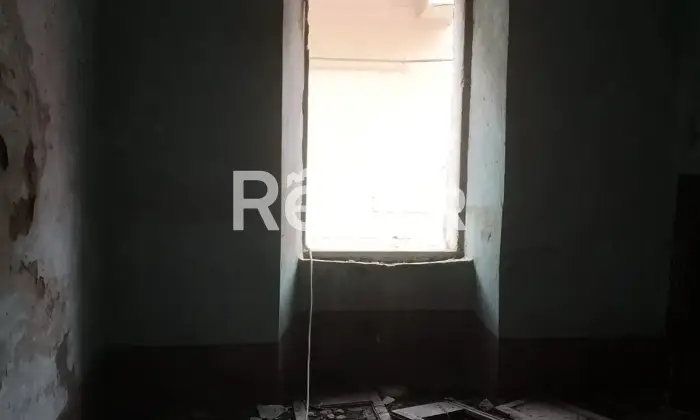 Rexer-Bitti-Vendiamo-casa-indipendente-Altro
