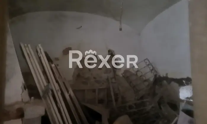 Rexer-Bitti-Vendiamo-casa-indipendente-Altro