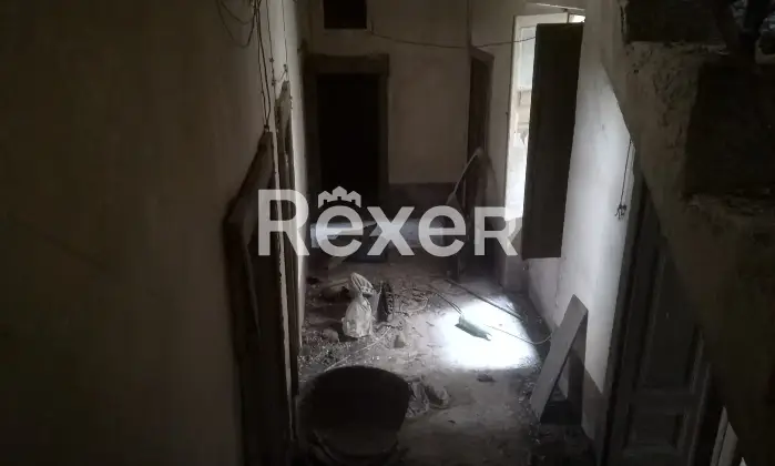 Rexer-Bitti-Vendiamo-casa-indipendente-Altro