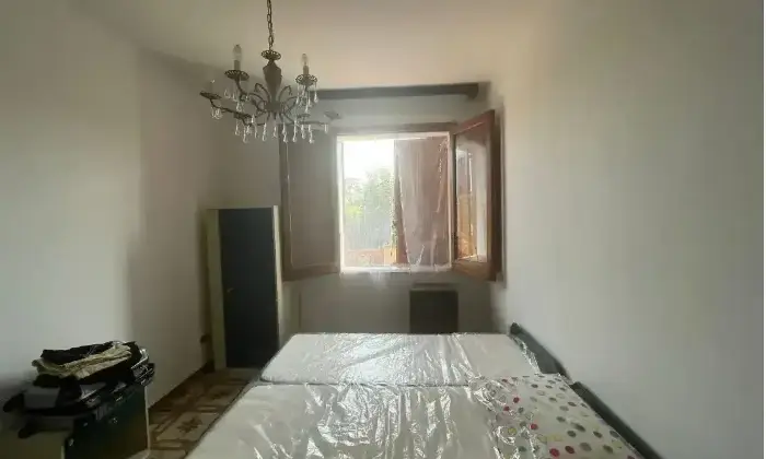 Rexer-Sciacca-Appartamento-Indipendente-con-giardino-patio-e-piazzale-posto-auto-privati-CameraDaLetto