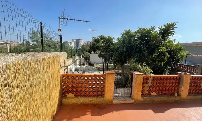 Rexer-Sciacca-Appartamento-Indipendente-con-giardino-patio-e-piazzale-posto-auto-privati-Terrazzo