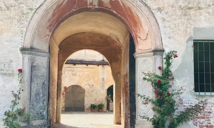 Rexer-Castellazzo-Novarese-Dimora-storica-lungo-la-strada-Valsesia-vicino-a-Novara-Terrazzo