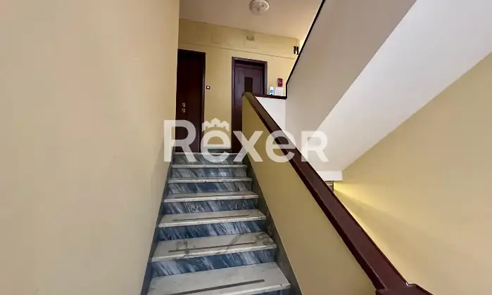 Rexer-ROMA-Attico-con-ampio-terrazzo-abitabile-Altro