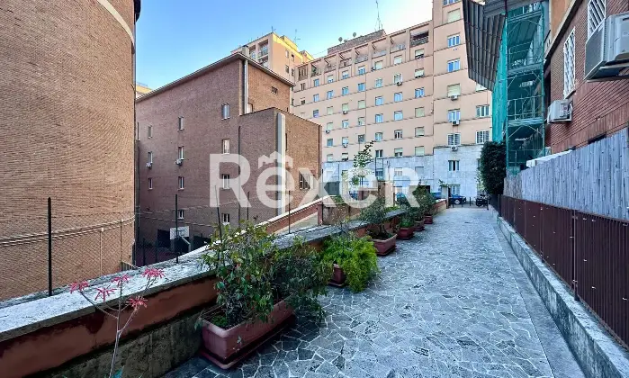 Rexer-ROMA-Attico-con-ampio-terrazzo-abitabile-Altro