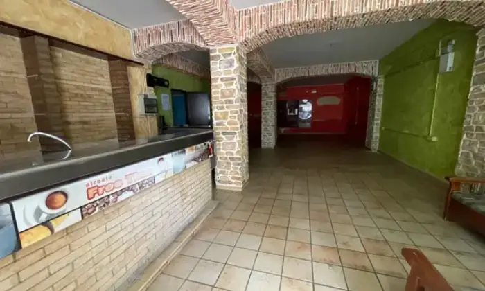 Rexer-Reggio-Calabria-Ampio-locale-commerciale-in-centro-storico-Altro
