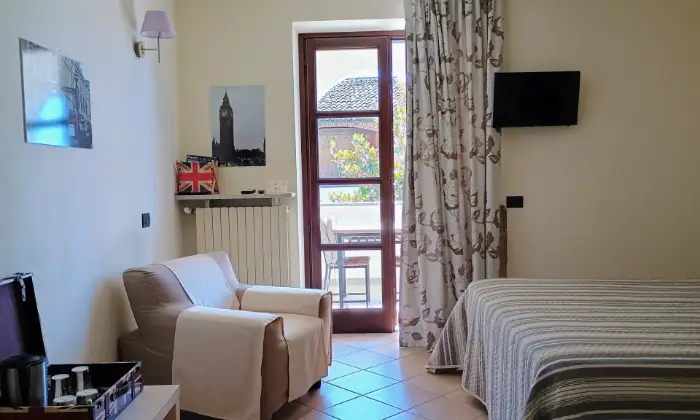 Rexer-La-Morra-Villa-con-piscina-nelle-Langhe-adibita-a-BB-Altro