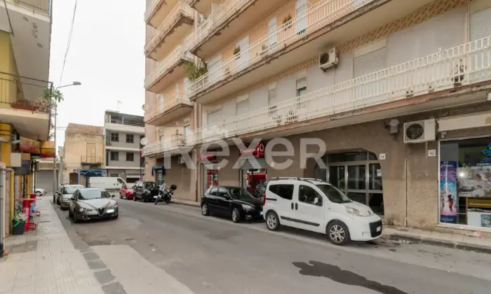 Rexer-Barcellona-Pozzo-di-Gotto-Spazioso-Appartamento-al-Primo-Piano-Altro