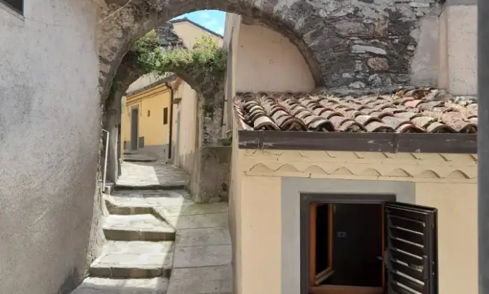 Rexer-Abriola-Appartamento-in-vendita-in-via-Colombo-ad-Abriola-Altro