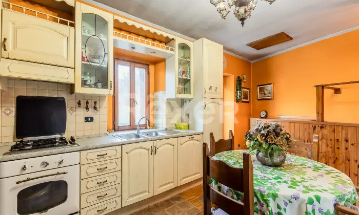 Rexer-Inverso-Pinasca-Casa-indipendente-con-ampi-spazi-e-potenziale-Altro