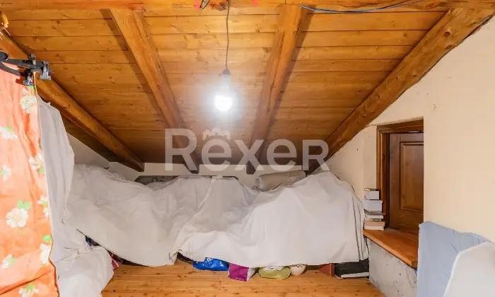 Rexer-Inverso-Pinasca-Casa-indipendente-con-ampi-spazi-e-potenziale-Altro