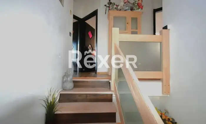 Rexer-Missaglia-Appartamento-in-corte-Altro