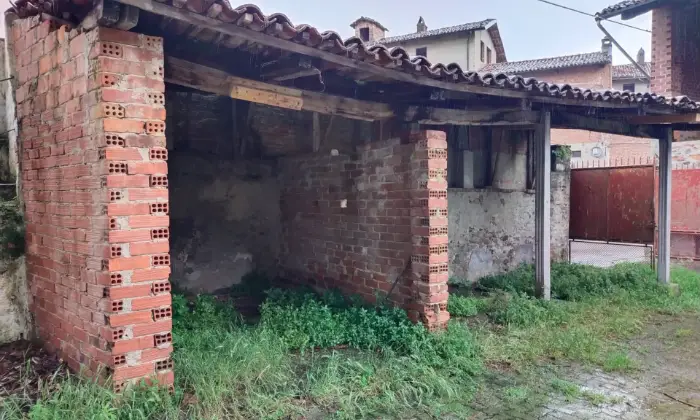 Rexer-Vestign-Fabbricato-di-mq-in-centro-storico-con-giardino-e-terreno-Altro