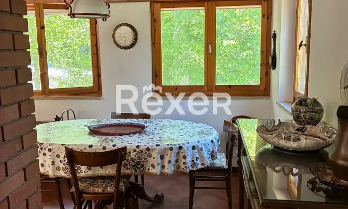 Rexer-Chiusi-della-Verna-Soluzione-indipendente-con-ampio-giardino-privato-Soggiorno