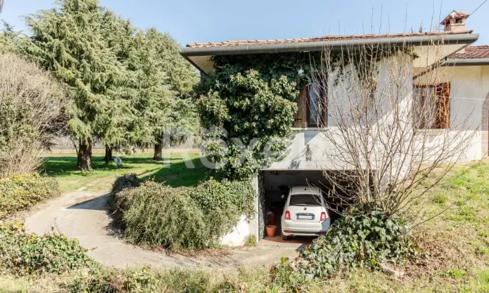 Rexer-ASOLO-Villa-unifamiliare-indipendente-con-porticato-e-ampio-terreno-Altro
