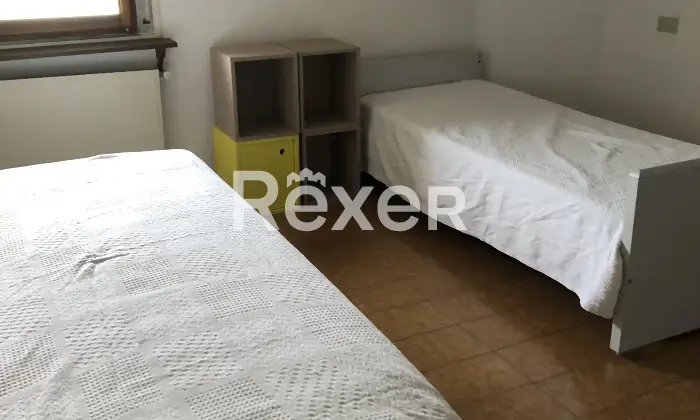 Rexer-Rivergaro-Trilocale-in-vendita-a-Rivergaro-Val-Trebbia-PC-CameraDaLetto