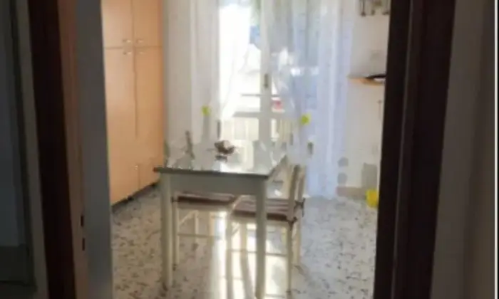 Rexer-Treia-Trilocale-in-via-Fratelli-John-e-Robert-Kennedy-a-Treia-Altro
