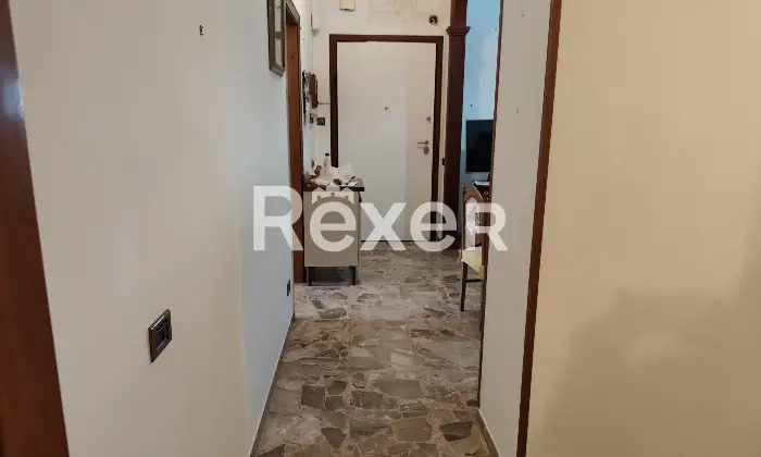Rexer-Taranto-Villa-in-classe-A-con-fotovoltaico-giardino-e-terreno-edificabile-Altro