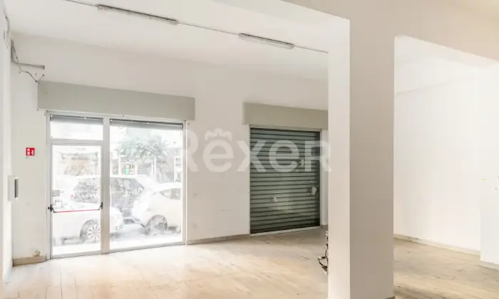Rexer-Crotone-Investimento-commerciale-a-Crotone-con-reddito-garantito-Altro