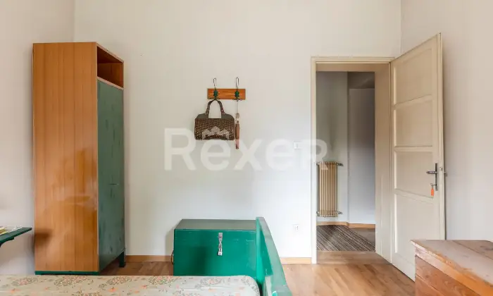 Rexer-Santa-Lucia-di-Piave-Rustico-da-ristrutturare-con-ampio-giardino-Altro