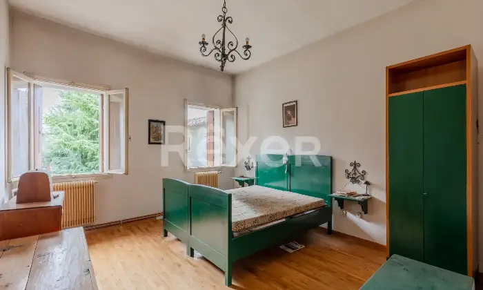 Rexer-Santa-Lucia-di-Piave-Rustico-da-ristrutturare-con-ampio-giardino-Altro