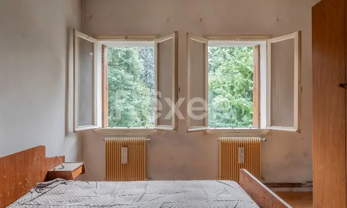 Rexer-Santa-Lucia-di-Piave-Rustico-da-ristrutturare-con-ampio-giardino-Altro