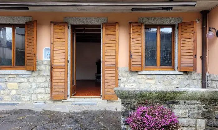 Rexer-Sormano-Appartamento-con-Vista-Panoramica-Altro