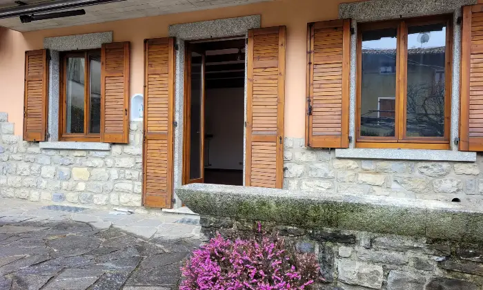 Rexer-Sormano-Appartamento-con-Vista-Panoramica-Altro
