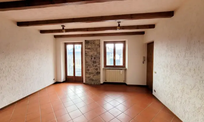 Rexer-Sormano-Appartamento-con-Vista-Panoramica-Altro