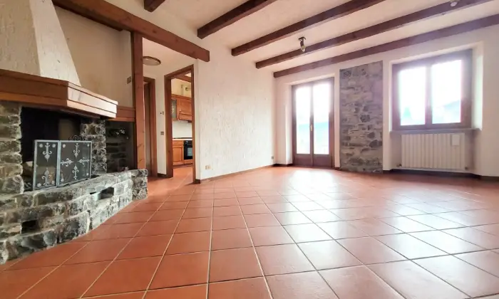 Rexer-Sormano-Appartamento-con-Vista-Panoramica-Altro