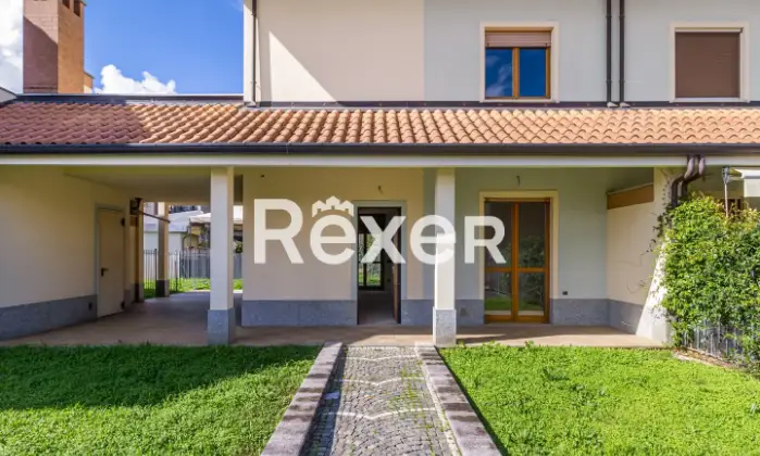 Rexer-CIRIE-Villa-Unifamiliare-Giardino