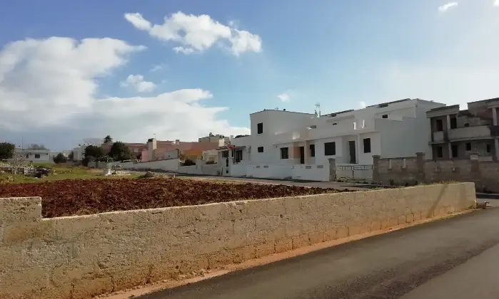 Rexer-Castrignano-del-Capo-Villetta-unifamiliare-da-completare-vicina-al-centro-di-Castrignano-del-Capo-a-km-da-Santa-Maria-di-Leuca-Altro