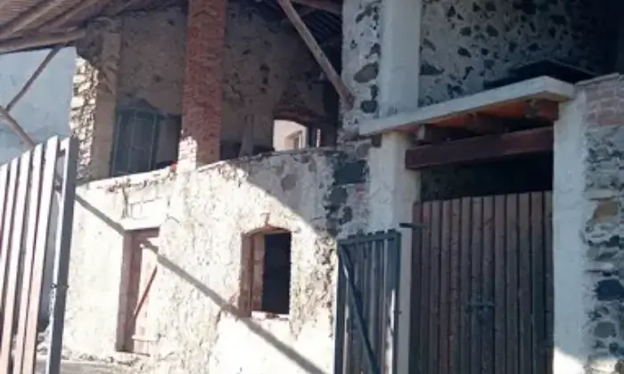 Rexer-Valdagno-Propriet-rustica-in-vendita-Fabbricato-rurale
