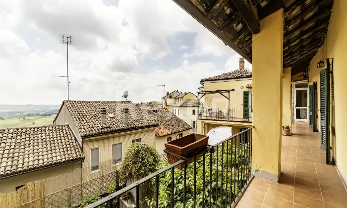 Rexer-ROSIGNANO-MONFERRATO-Elegante-Casa-Indipendente-con-Due-Appartamenti-a-Rosignano-Monferrato-Altro