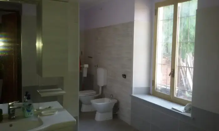 Rexer-Alessandria-Vendesi-casa-in-cascina-Altro