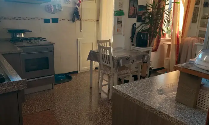 Rexer-Genova-vendo-casa-a-marassi-Cucina