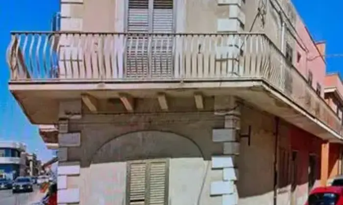 Rexer-Pachino-Vendesi-palazzo-antico-a-Pachino-Altro