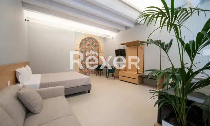 Rexer-Siracusa-Vendesi-Palazzo-Edificio-in-Vendita-Altro