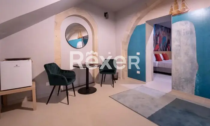 Rexer-Siracusa-Vendesi-Palazzo-Edificio-in-Vendita-Altro