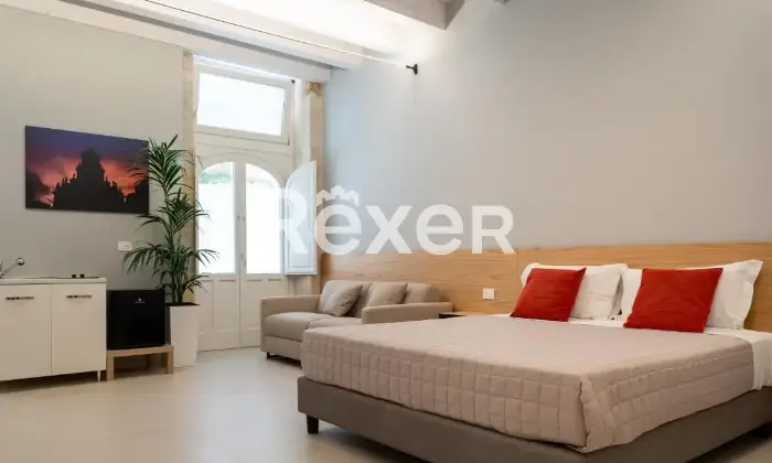 Rexer-Siracusa-Vendesi-Palazzo-Edificio-in-Vendita-Altro
