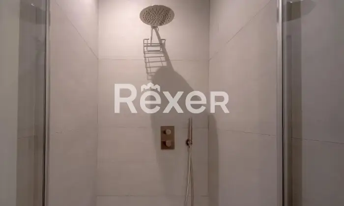 Rexer-Siracusa-Vendesi-Palazzo-Edificio-in-Vendita-Altro