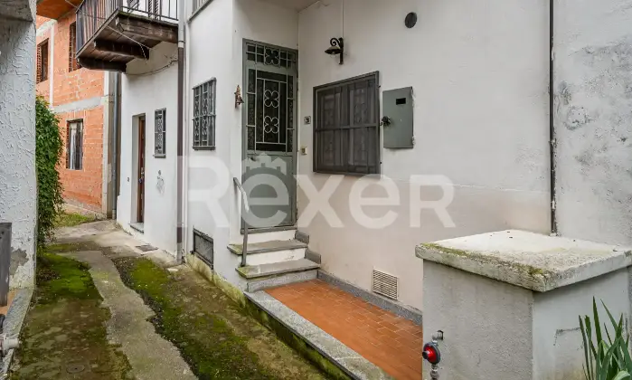 Rexer-Colmo-Terratetto-ristrutturato-con-giardino-Altro