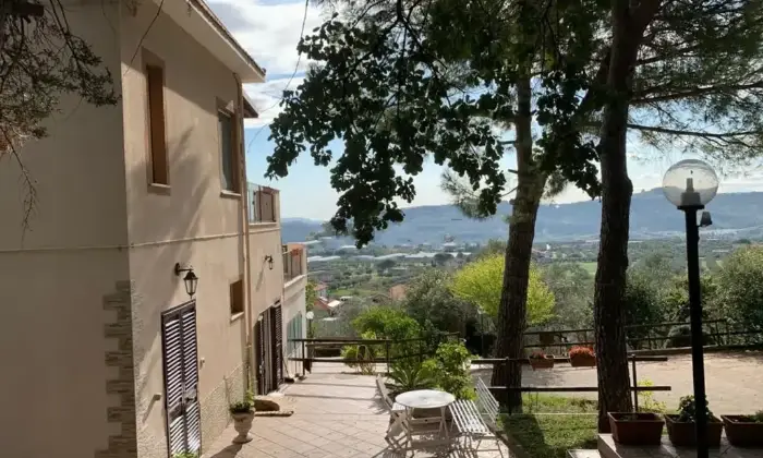 Rexer-Collecorvino-Vendesi-Splendida-Villa-Panoramica-a-Collecorvino-Altro