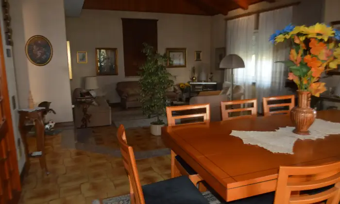 Rexer-Odalengo-Grande-Elegante-villa-su-due-Piani-inzona-tranquilla-e-ben-servita-Altro