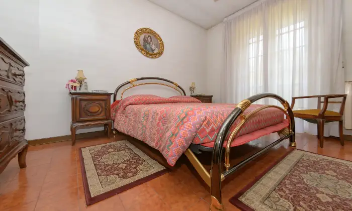 Rexer-Odalengo-Grande-Elegante-villa-su-due-Piani-inzona-tranquilla-e-ben-servita-Altro