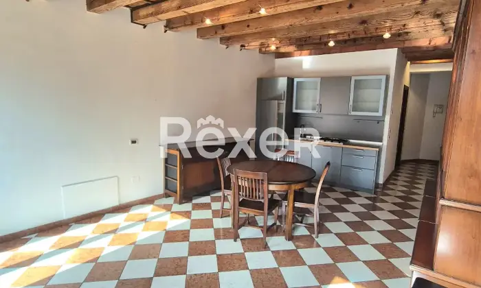Rexer-Verona-Appartamento-VERONETTA-Soggiorno