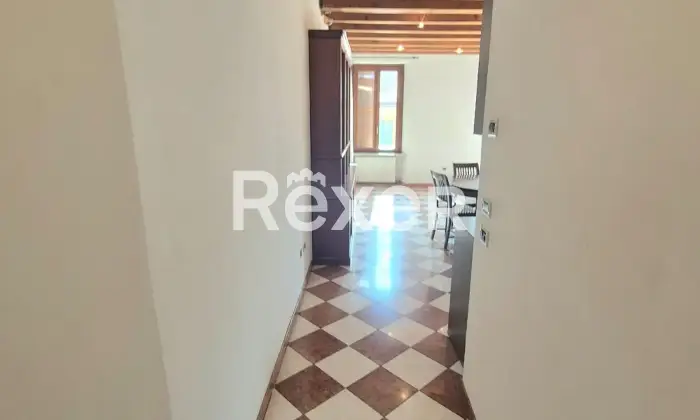 Rexer-Verona-Appartamento-VERONETTA-Corridoio