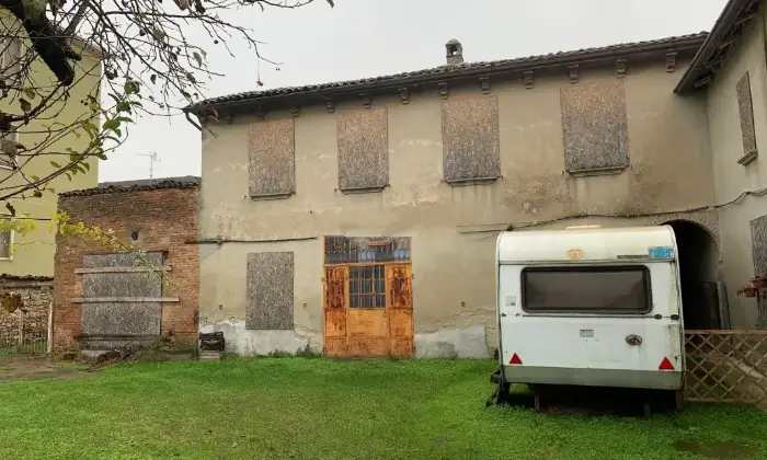 Rexer-Lusurasco-Vendesi-Propriet-rustica-in-strada-Casa-Nuova-Alseno-Altro