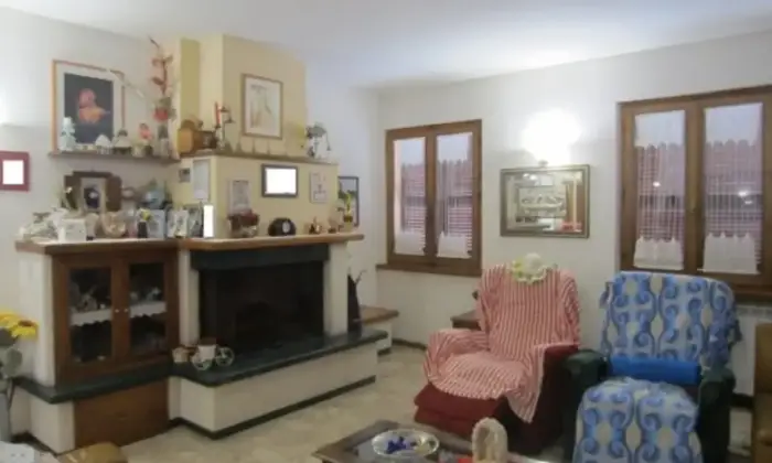 Rexer-Foligno-Vendesi-Villa-Indipendente-con-Giardino-e-Vista-Fraz-di-Annifo-PG-Altro