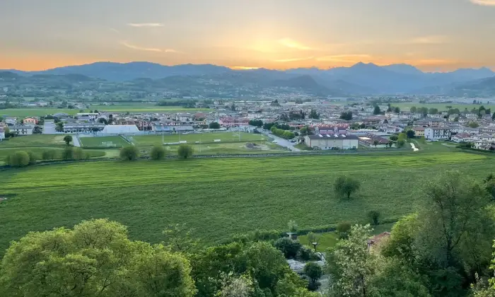 Rexer-Castelgomberto-Vendesi-Casa-singola-con-vista-panoramica-a-Castelgomberto-VI-Altro