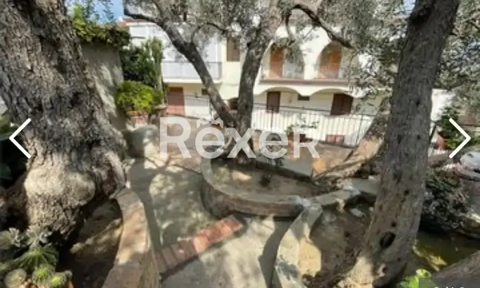 Rexer-Stalett-Vendesi-Casa-indipendente-a-Stalett-Altro